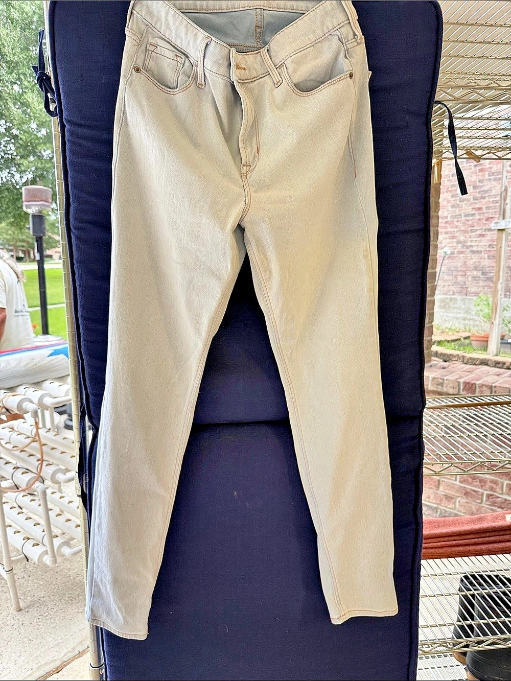 Old Navy Women's Straight Leg Jeans Cream Waist 10